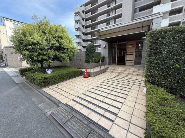 4LDK Apartment in Kawaguchi with South Balcony - Thumbnail 2