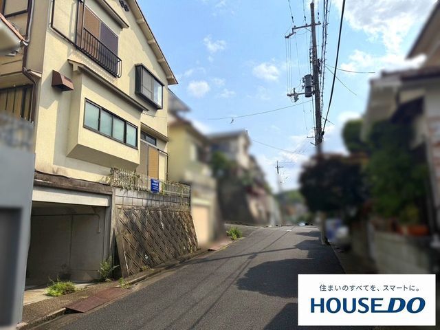 Land for Sale in Yawata Ankyozuka, Kyoto - 40 Tsubo Plot - Thumbnail 2