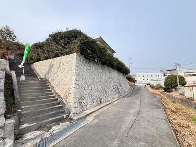 Traditional Japanese Home in Onomichi with Scenic Views — Image 1, Onomichi, Hiroshima