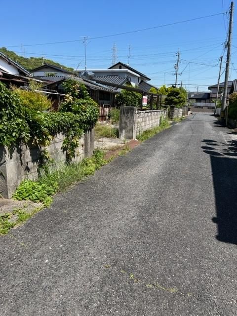 111.99 Tsubo Land Plot with Old House in Sanyo-Onoda, Yamaguchi - Thumbnail 3