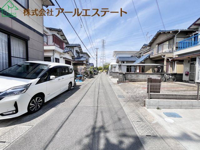 4LDK House for Sale in Harima-cho, Hyogo Near Station - Thumbnail 4