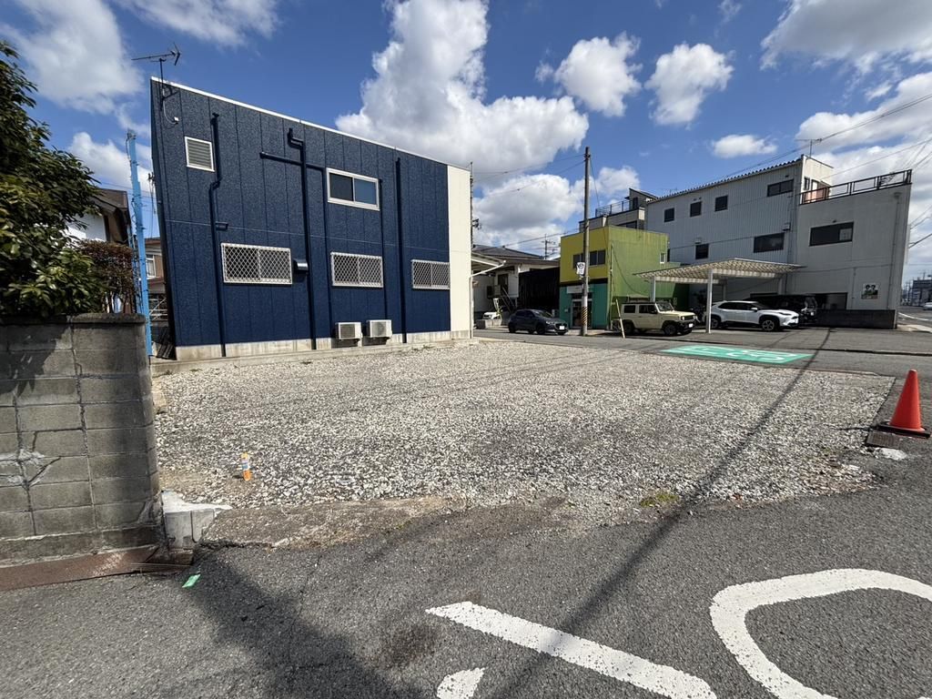 142 sqm Corner Land for Sale in Wakayama City - Thumbnail 2