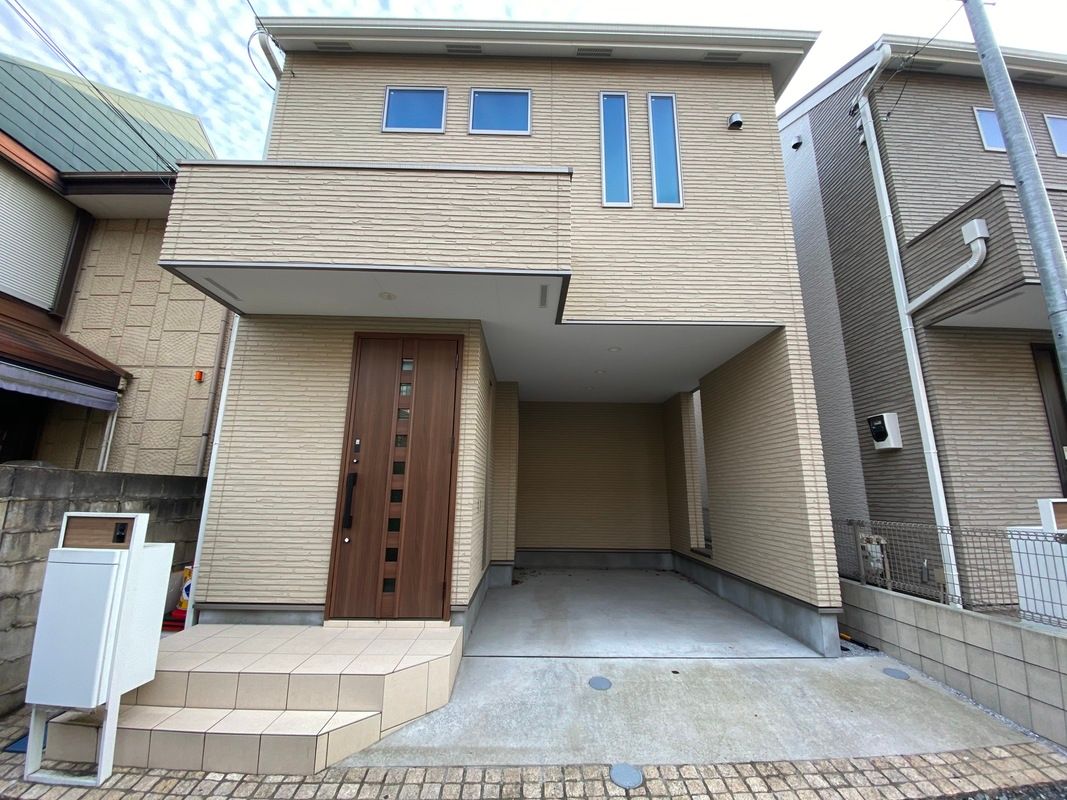 Residential Land for Sale in Hamura, Tokyo - South-Facing Plot - Thumbnail 3