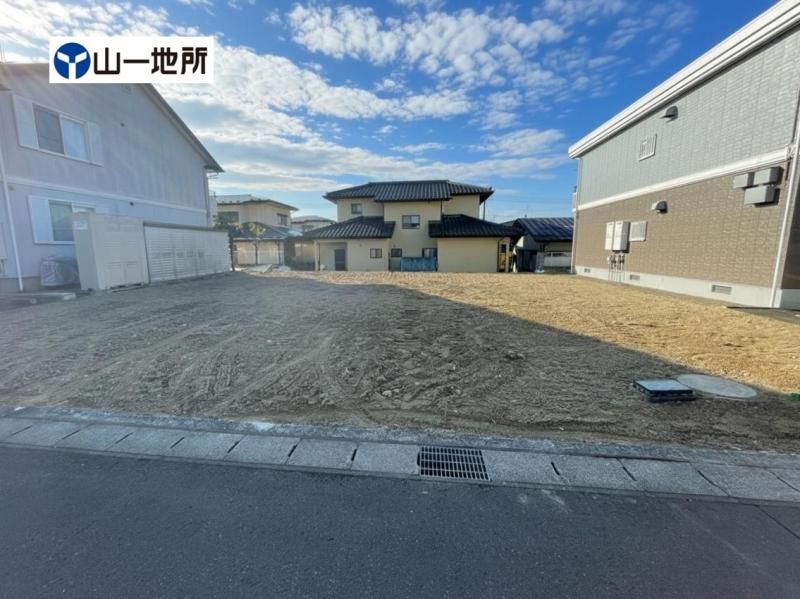 New 4LDK House for Sale in Izumigaoka, Sendai - Thumbnail 2
