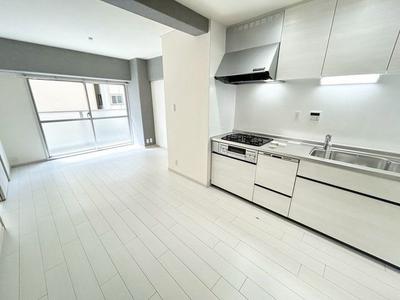 Namba Sky Heights 2F - Renovated Osaka Apartment — Image 3, Naniwa, Osaka