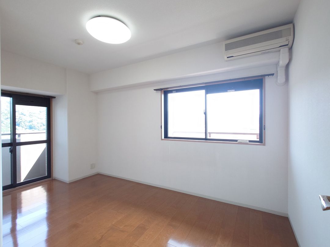 Servus Takago Third 3LDK Apartment for Sale in Matsuyama - Thumbnail 3