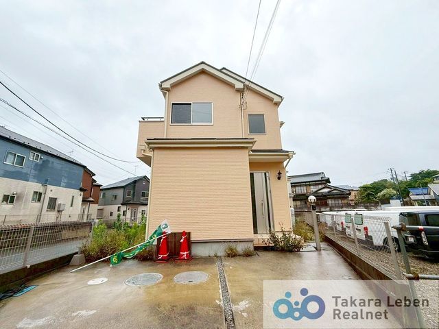 Renovated 4LDK House for Sale in Kawaguchi, Saitama - Thumbnail 2