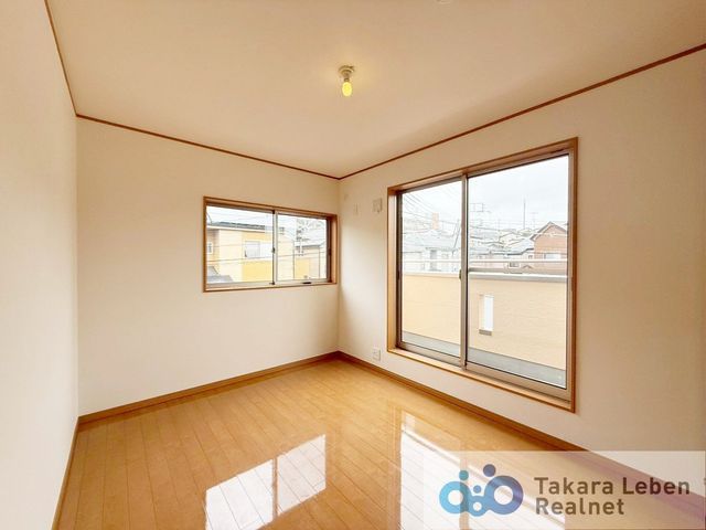 Renovated 4LDK House for Sale in Kawaguchi, Saitama - Thumbnail 3