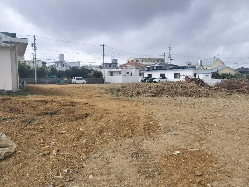 2,176 sqm Land for Sale in Uruma, Okinawa - Development Plot - Thumbnail 4
