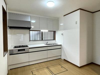 Renovated 4LDK House Near Kagohara Station, Kumagaya City — Image 4, Kumagaya, Saitama