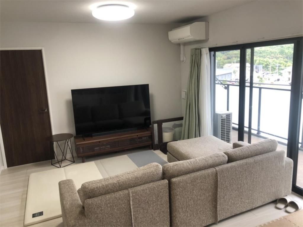 3LDK Apartment for Sale in Shimonoseki, Yamaguchi - Thumbnail 2
