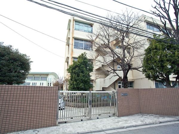 Land for Sale in Nakadai, Itabashi, Tokyo - No Construction Conditions - Thumbnail 2