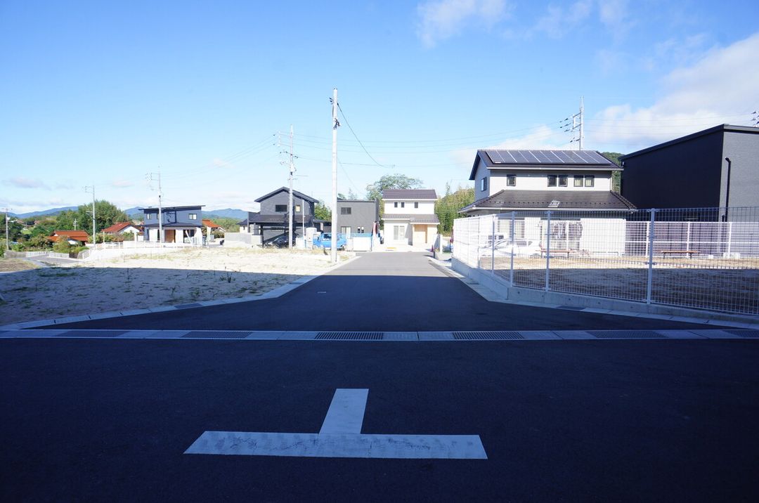 Land for Sale in Higashihiroshima Near Shinkansen Station - Thumbnail 2