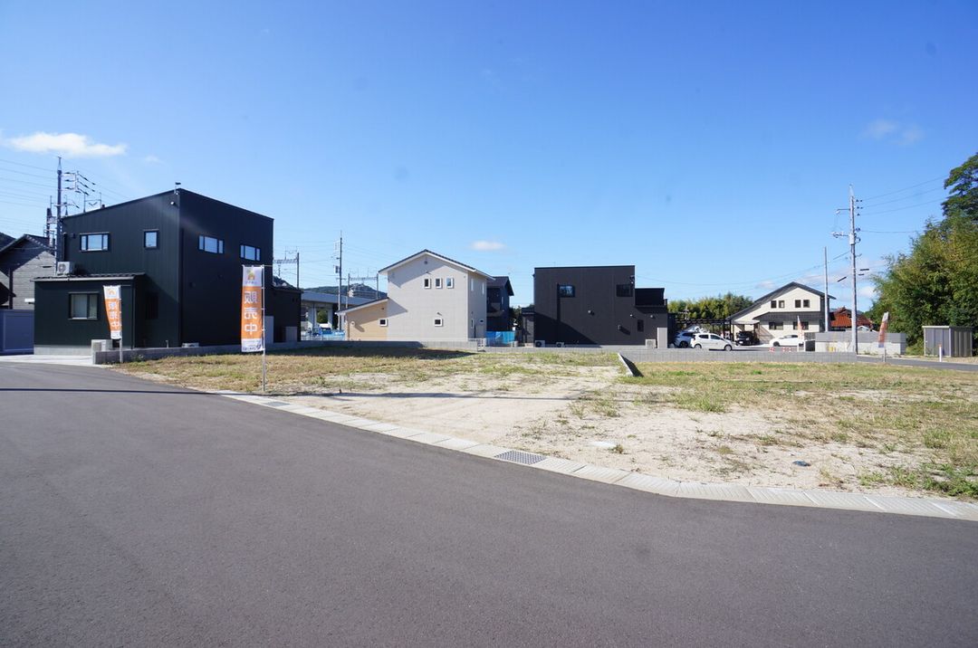 Land for Sale in Higashihiroshima Near Shinkansen Station - Thumbnail 3