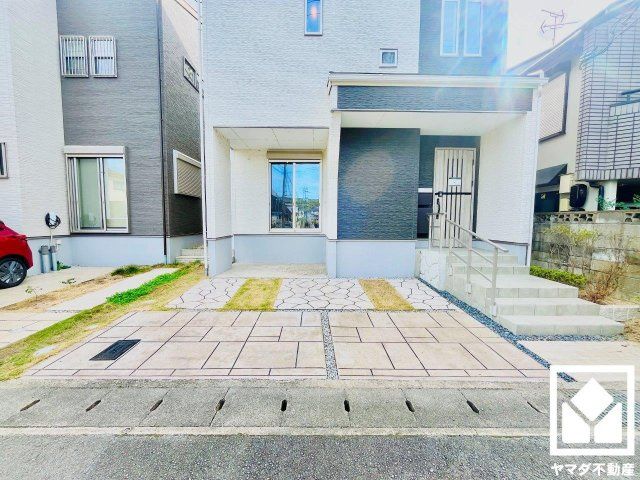 4LDK House in Fushimi Ward Kyoto - Modern Living Near Fushimi Inari - Thumbnail 3
