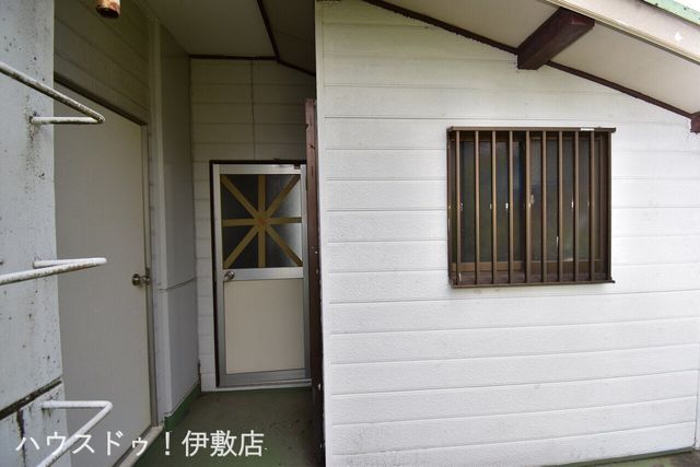 5LDK Family Home with Second Building in Kagoshima's Takeoka - Thumbnail 4