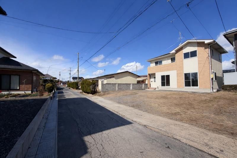 3LDK Renovated House on 60-Tsubo Land in Osaki, Miyagi - Thumbnail 3