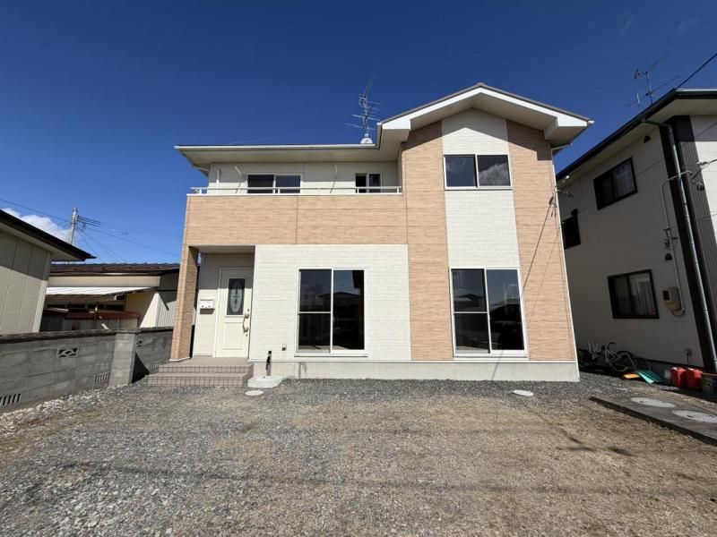 3LDK Renovated House on 60-Tsubo Land in Osaki, Miyagi - Thumbnail 2