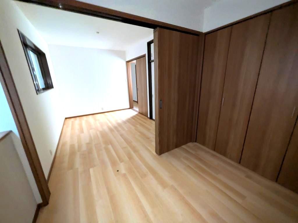 Renovated 2LDK House near Nagitsuji Station, Kyoto - Thumbnail 3