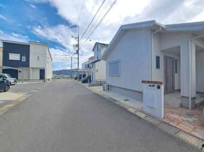 Used detached house in Nakasako, Iwade City | Iwade City, 22 minutes walk from Iwade Station on the JR Wakayama Line (Property number: 0008681-0008054) — Image 4, Iwade, Wakayama