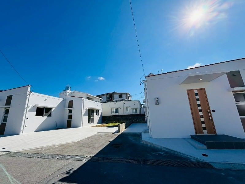 New 3LDK Single-Story House for Sale in Uruma, Okinawa - Thumbnail 2