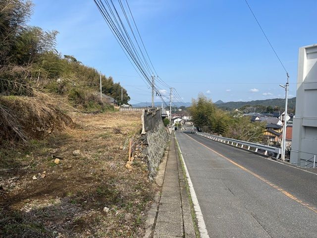 Vacant Land for Sale in Sasebo with Sasebo Bay Views - Thumbnail 2