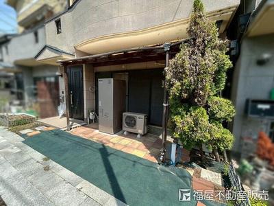 3-Story Wooden House for Sale near Kangenkyo Station, Kyoto — Image 16, Fushimi, Kyoto