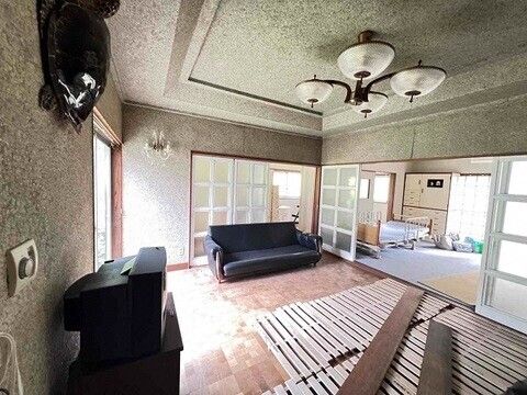 8K Wooden House for Sale in Takaoka, Toyama - 222.48 sqm - Thumbnail 3