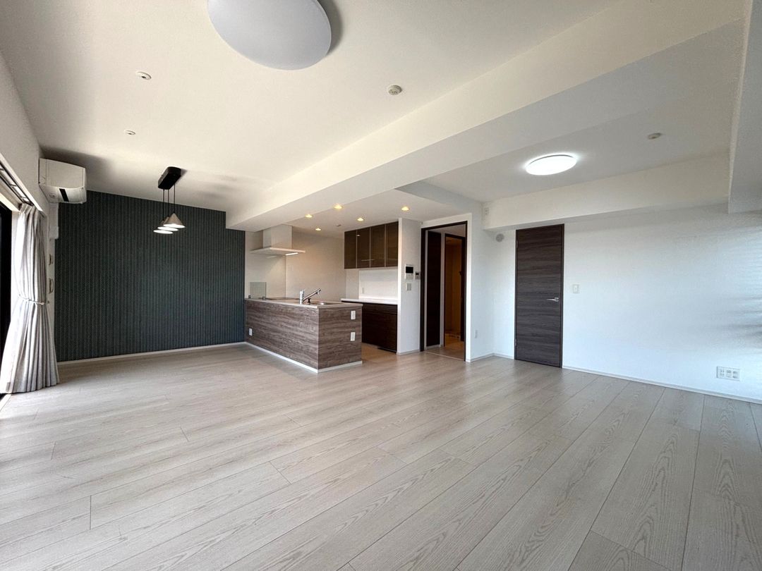 2LDK Apartment for Sale in Kanazawa City, Ishikawa - Thumbnail 2