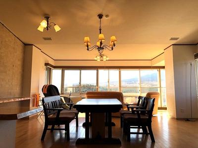 3LDK Apartment with Fuji Views in Oshino Village — Image 4, Oshino, Yamanashi