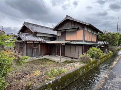 8DK House in Nishijō City with 773sqm Land — Image 1, Saijo, Ehime
