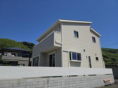 5LDK Modern House in Shizuoka with Solar Power and Parking — Image 1, Shimizu, Shizuoka