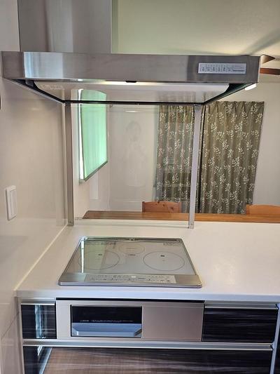 5LDK Modern House in Shizuoka with Solar Power and Parking — Image 3, Shimizu, Shizuoka