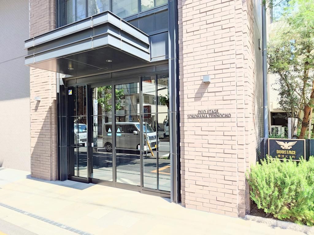 Duo Stage Yokohama Tenuocho 5F 2DK Apartment for Sale - Thumbnail 3