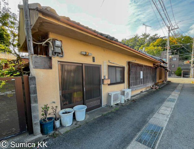 Land for Sale in Wakaura, Wakayama City - Build Your Dream Home - Thumbnail 2