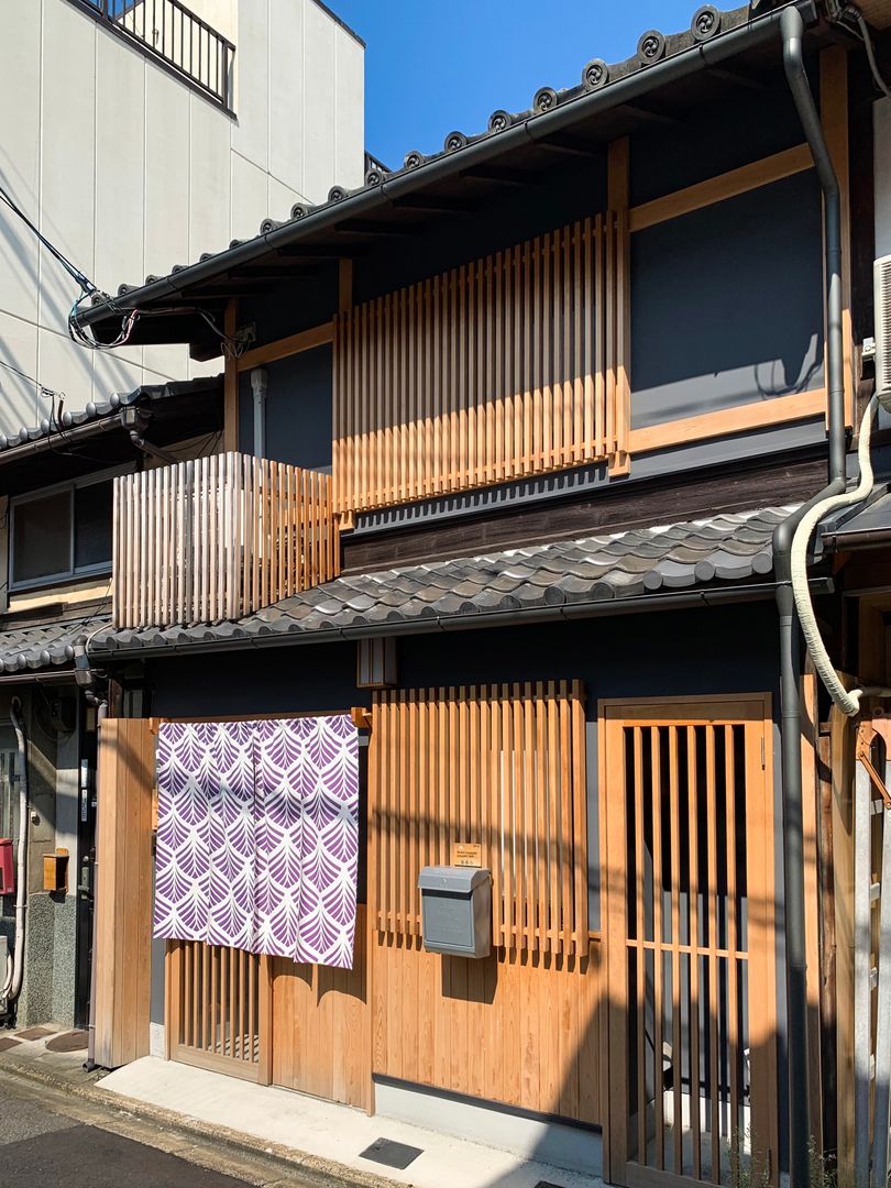 Renovated Kyoto Machiya for Sale near Kiyomizu-dera Temple - Thumbnail 2