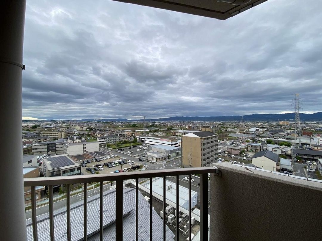 3LDK Apartment for Sale in Yamatokoriyama, Nara - Thumbnail 3