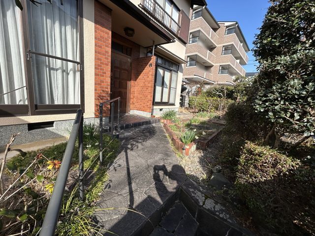 Land with Old House for Sale in Sakyo Ward, Kyoto - Thumbnail 3