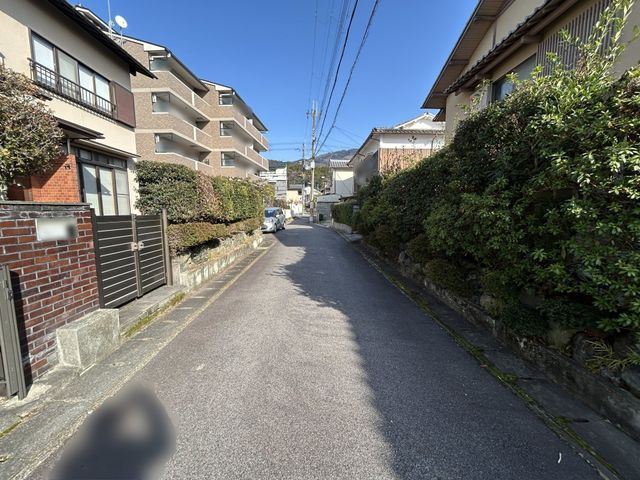 Land with Old House for Sale in Sakyo Ward, Kyoto - Thumbnail 2