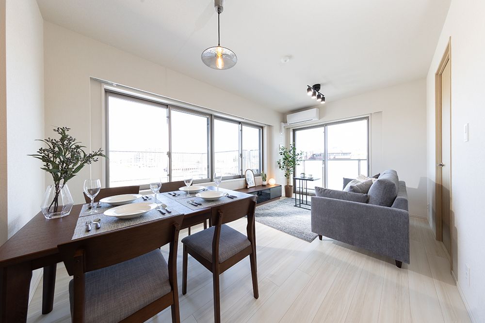 Versacracia IDZ Oizumi Gakuen New Build Apartment Nerima Tokyo - Thumbnail 2