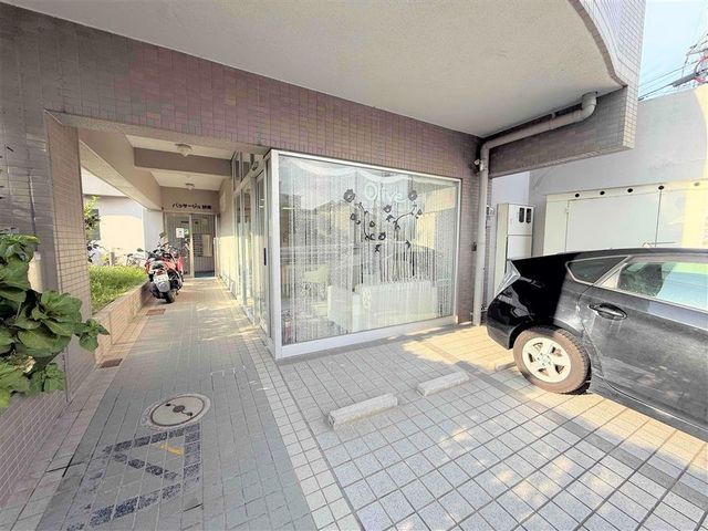 Passage Orio Station Front 1R Apartment for Sale in Kitakyushu - Thumbnail 2
