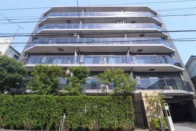 2LDK Apartment with Garden in Kawasaki Nakahara Ward - Thumbnail 3