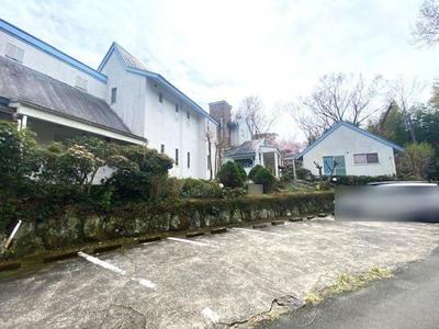 Spacious 9DK House in Ito's Ōmuro Highlands — Image 2, Ito, Shizuoka