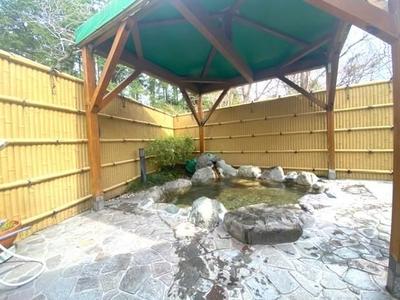 Spacious 9DK House in Ito's Ōmuro Highlands — Image 1, Ito, Shizuoka