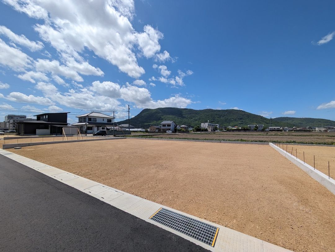 Land for Sale in Sakade City, Kagawa - 70 Tsubo Plot - Thumbnail 2