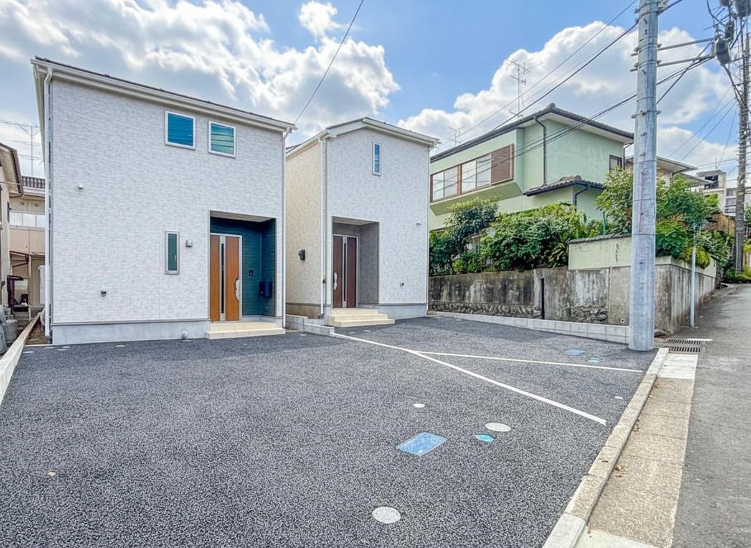 New 3LDK House for Sale in Yokohama Asahi Ward - Thumbnail 2