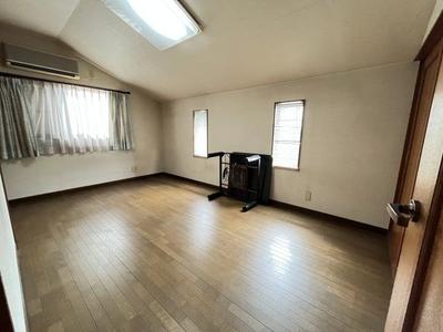 5DK House in Suminoe Ward with 112.67㎡ Living Space — Image 3, Suminoe, Osaka