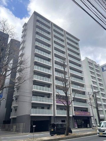 Modern 2LDK Apartment in Central Matsuyama, Ehime | 2022 Build - Thumbnail 2
