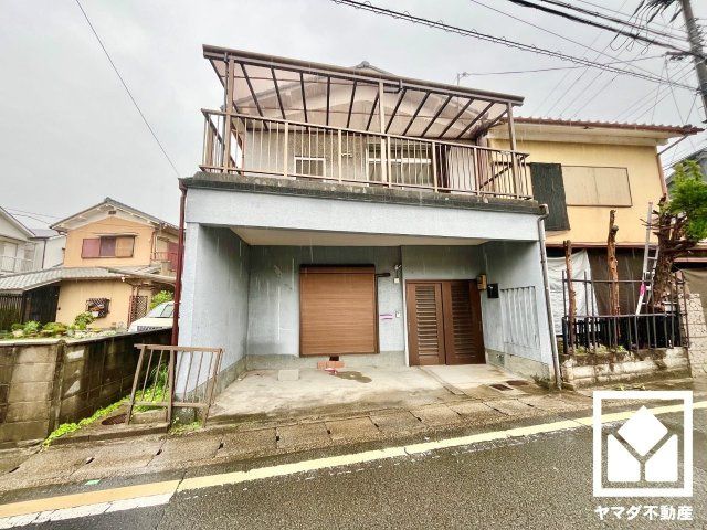 Land with Old House for Sale in Fushimi, Kyoto - Thumbnail 3