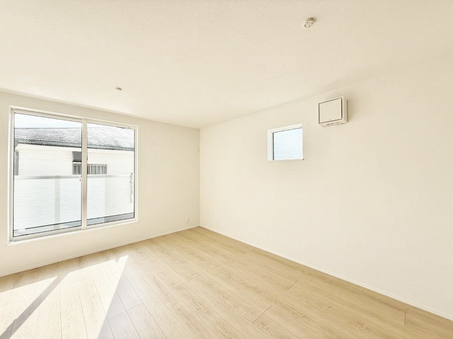 New 2SLDK House for Sale in Yamato City, Kanagawa - Thumbnail 4